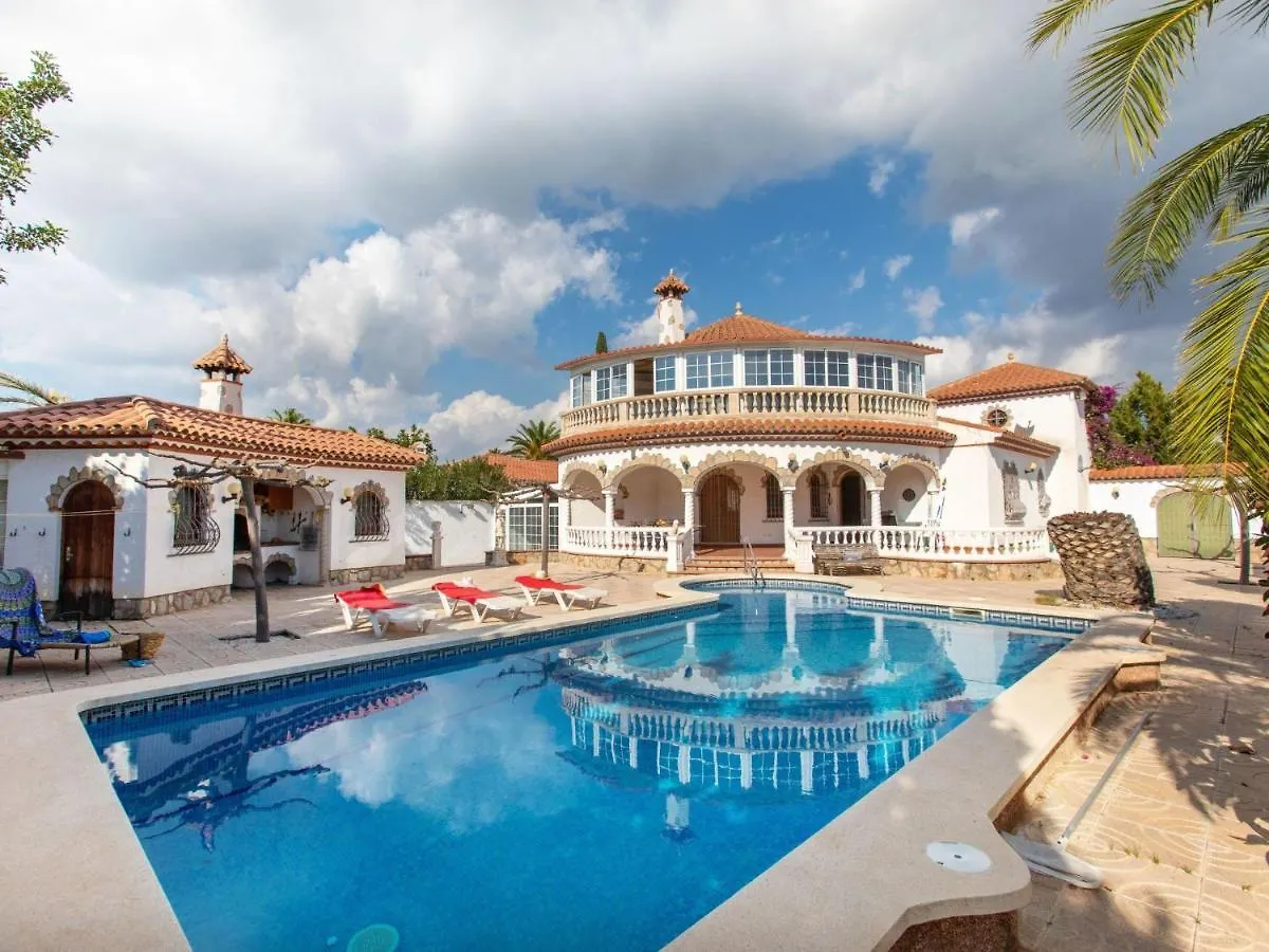 Contactos de Villa Rustical Mont Roig By Interhome